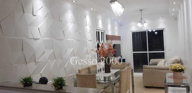 Parede com painel de gesso 3D